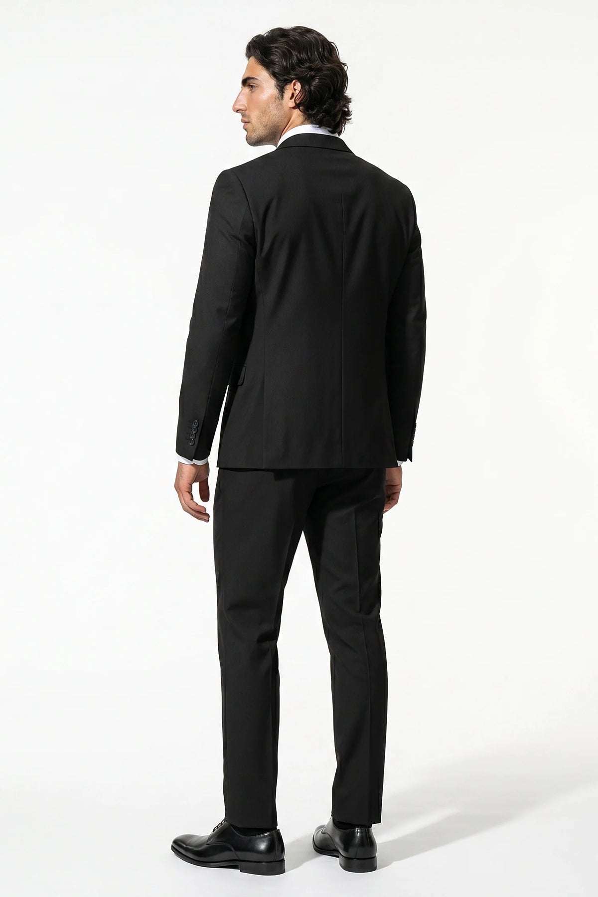 Men's Single Breasted Two Piece Suit – Slim Fit Tailoring