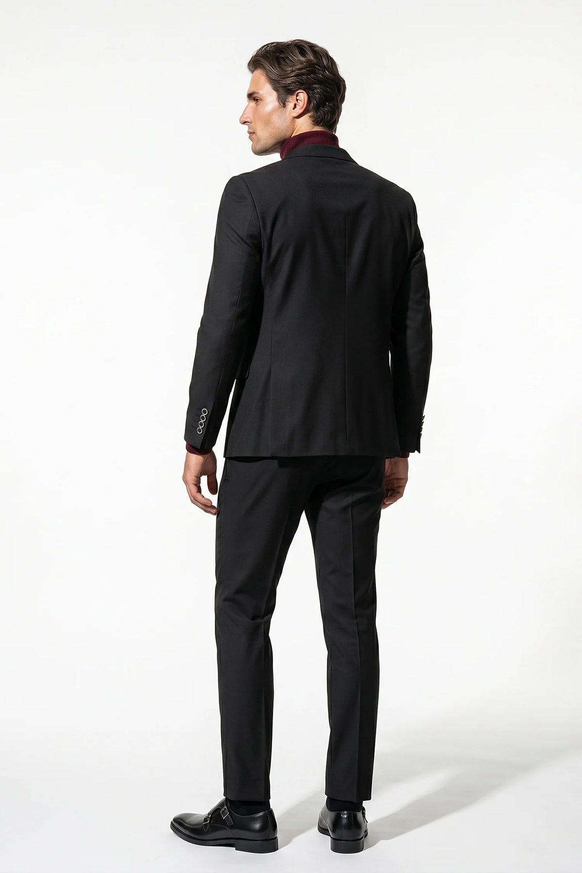 Men's Two Piece Suit – Single Breasted, Modern Tailored Fit