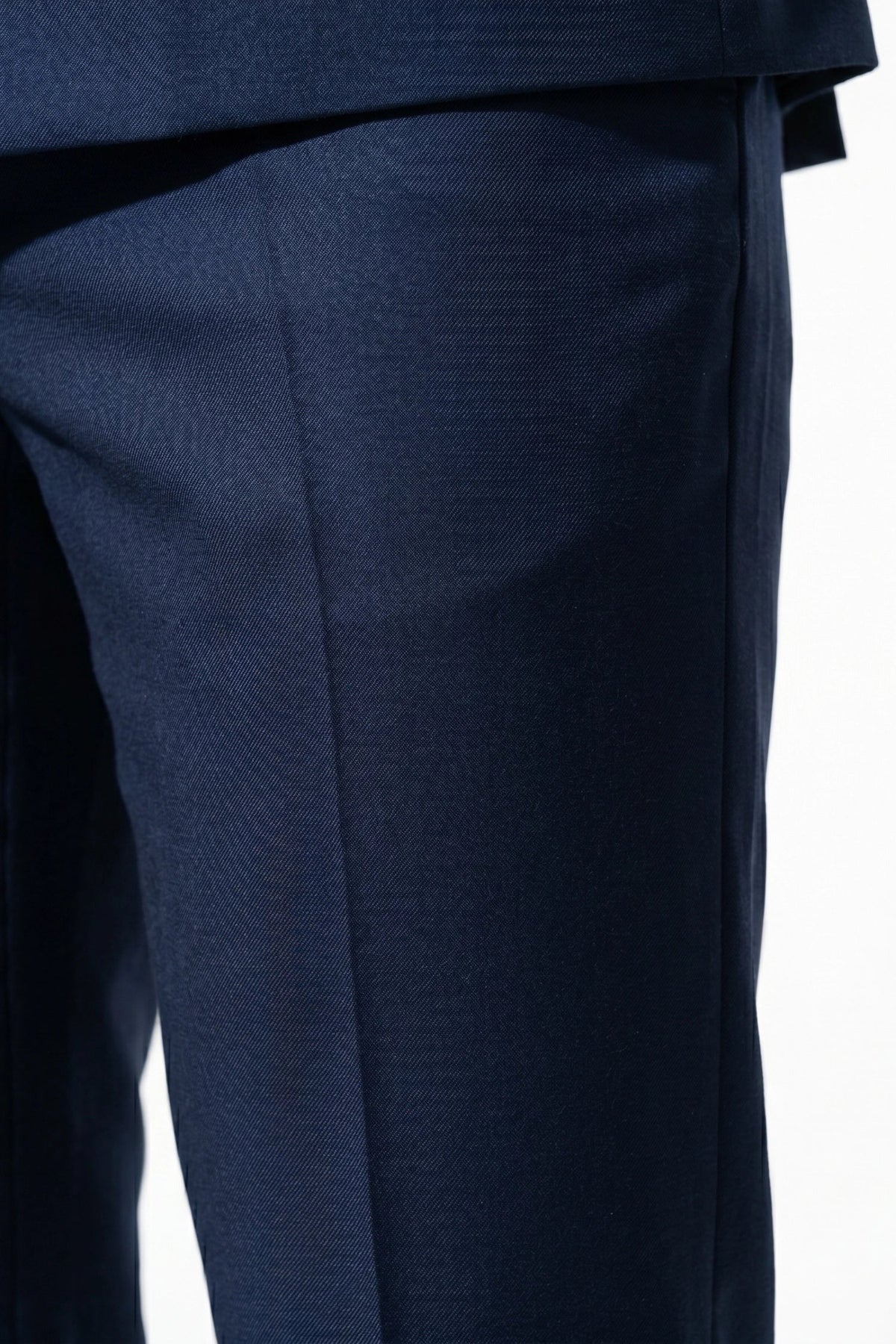 Men's Double Breasted Suit – Peaked Lapel, Slim Fit Two Piece