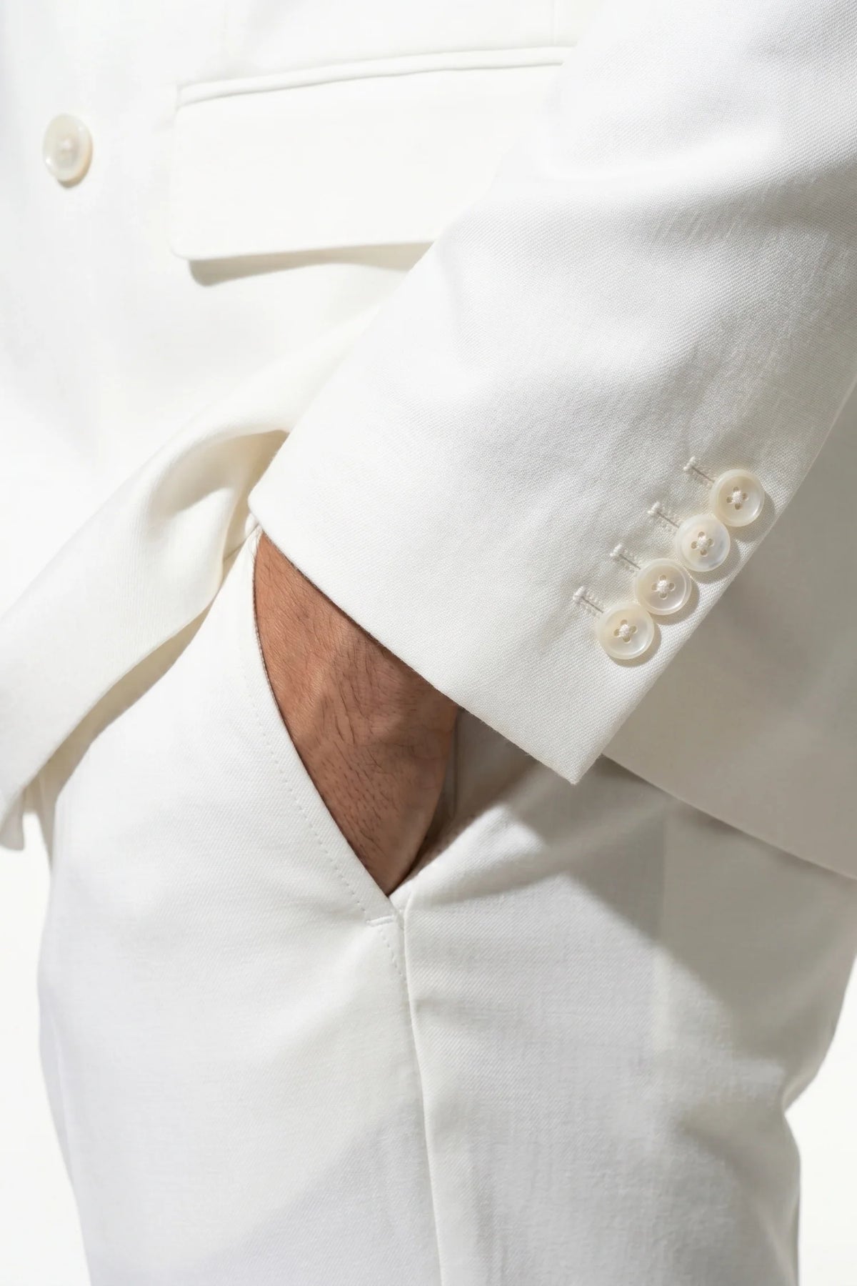 Men's Double Breasted Suit – Peaked Lapel, Slim Fit Two Piece