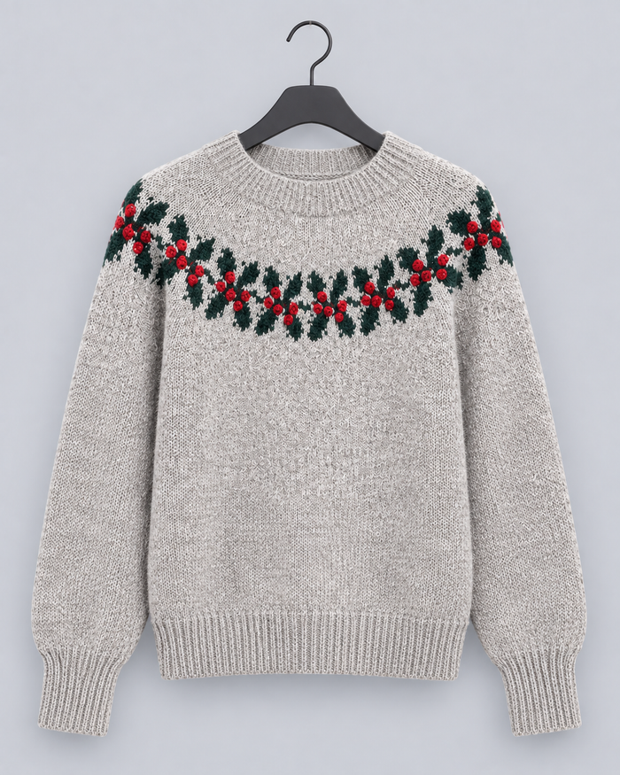Women's Cozy Crewneck Knitted Jumper | Classic Christmas Reindeer Design with Regular Fit