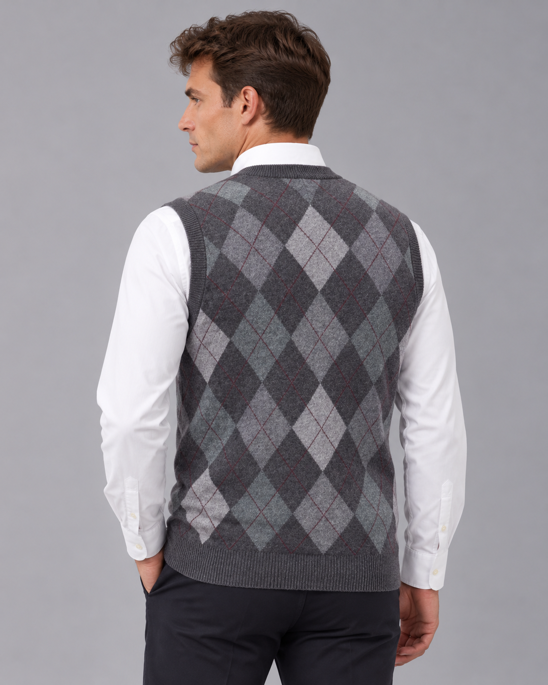 Men's Argyle V-Neck Sleeveless Jumper