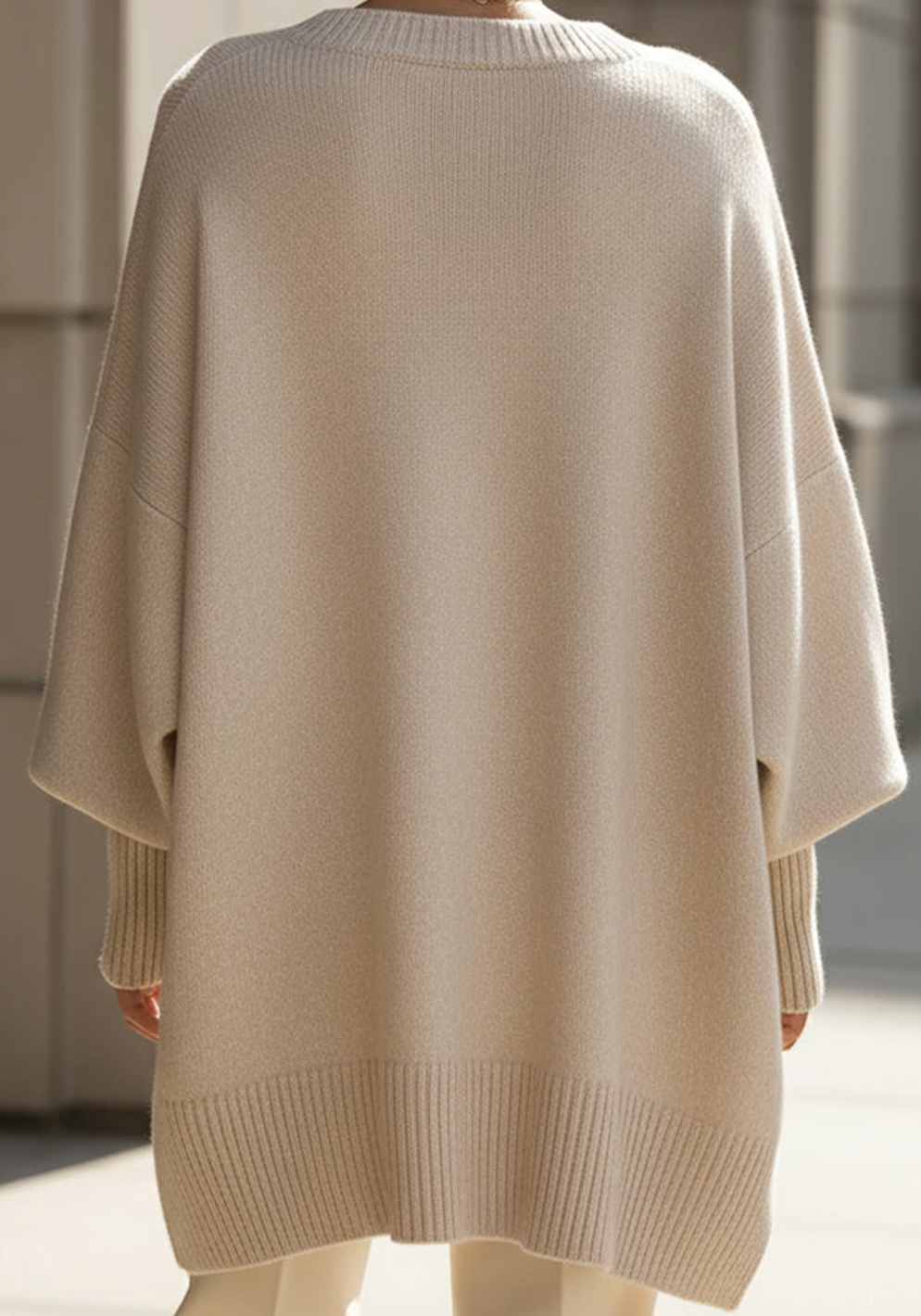 Women's Wool Cashmere Blend Jumper – Oversized, Longline Hem