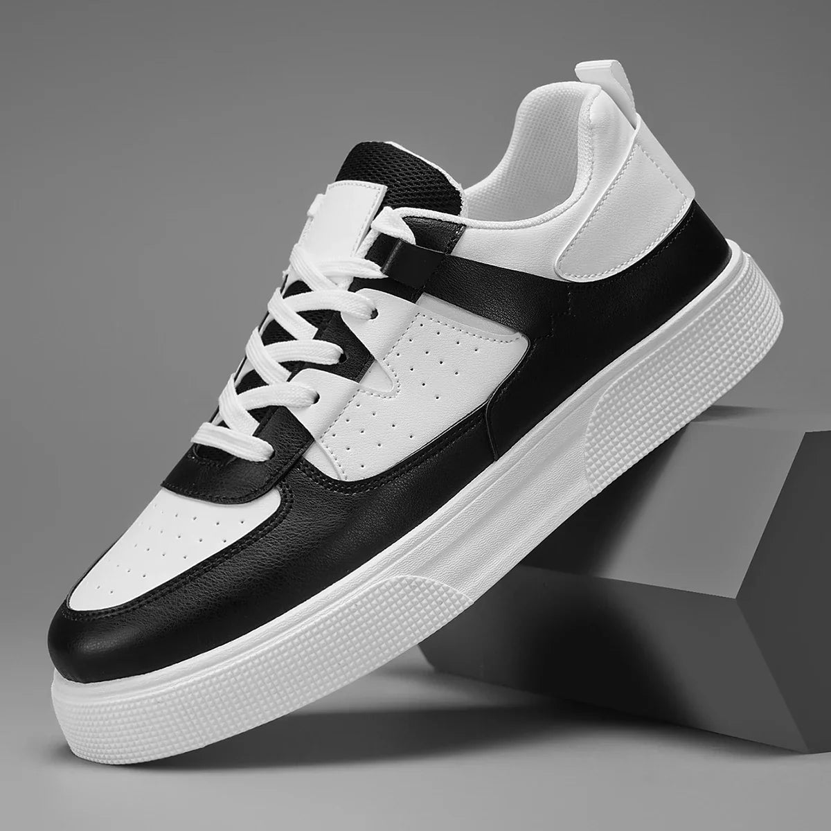 Men's Lace-Up Trainers – Lightweight, Rubber Sole