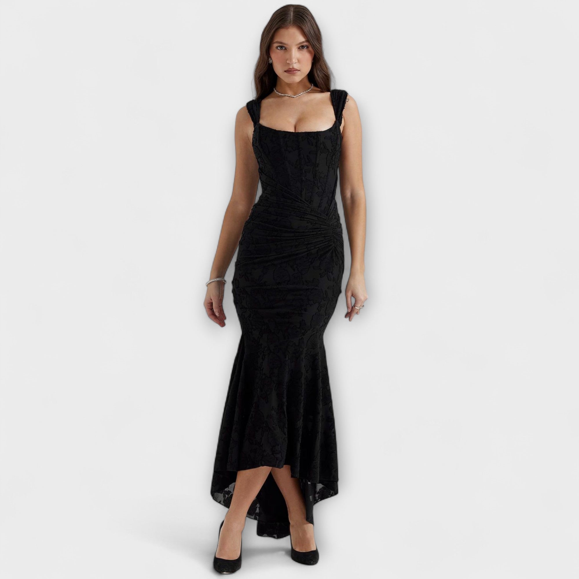 Long Dress With Elegant And Refined Corset