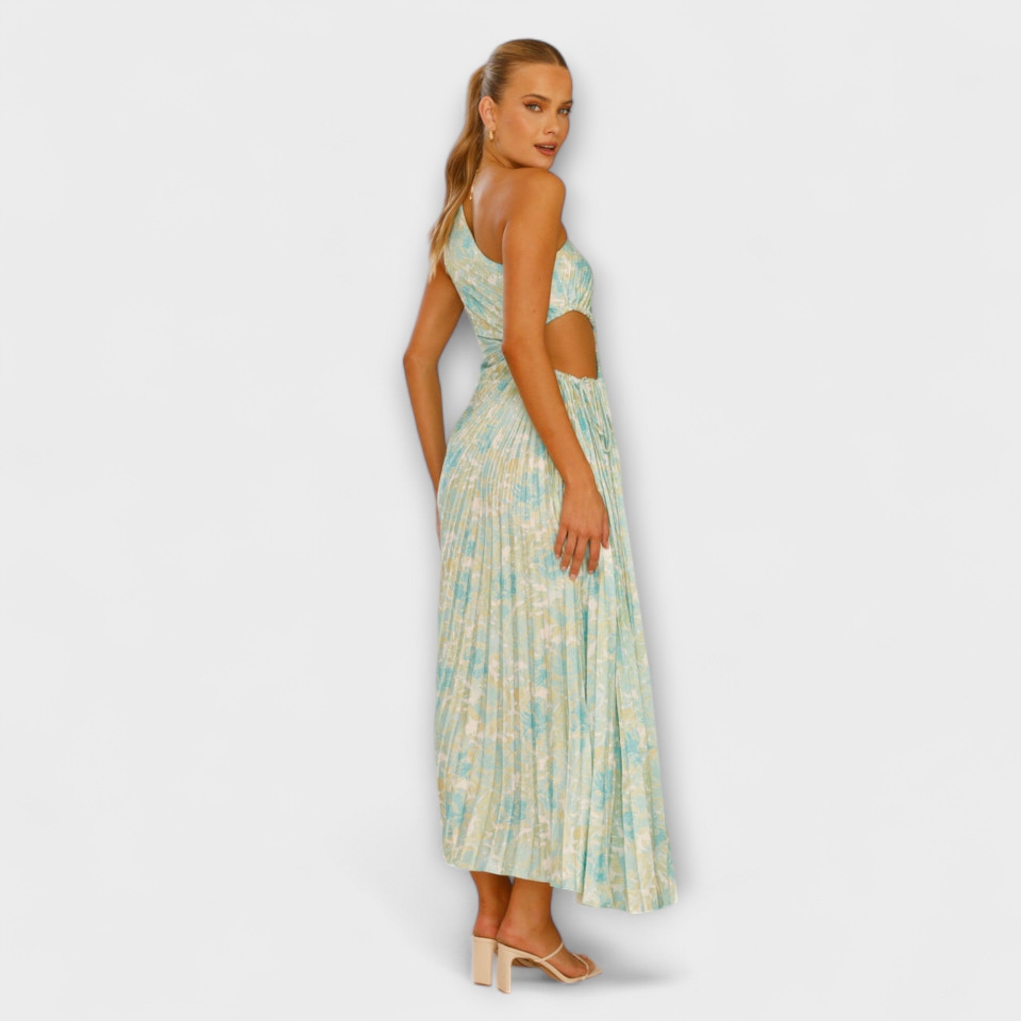 Elegant Cut-Out Maxi Dress