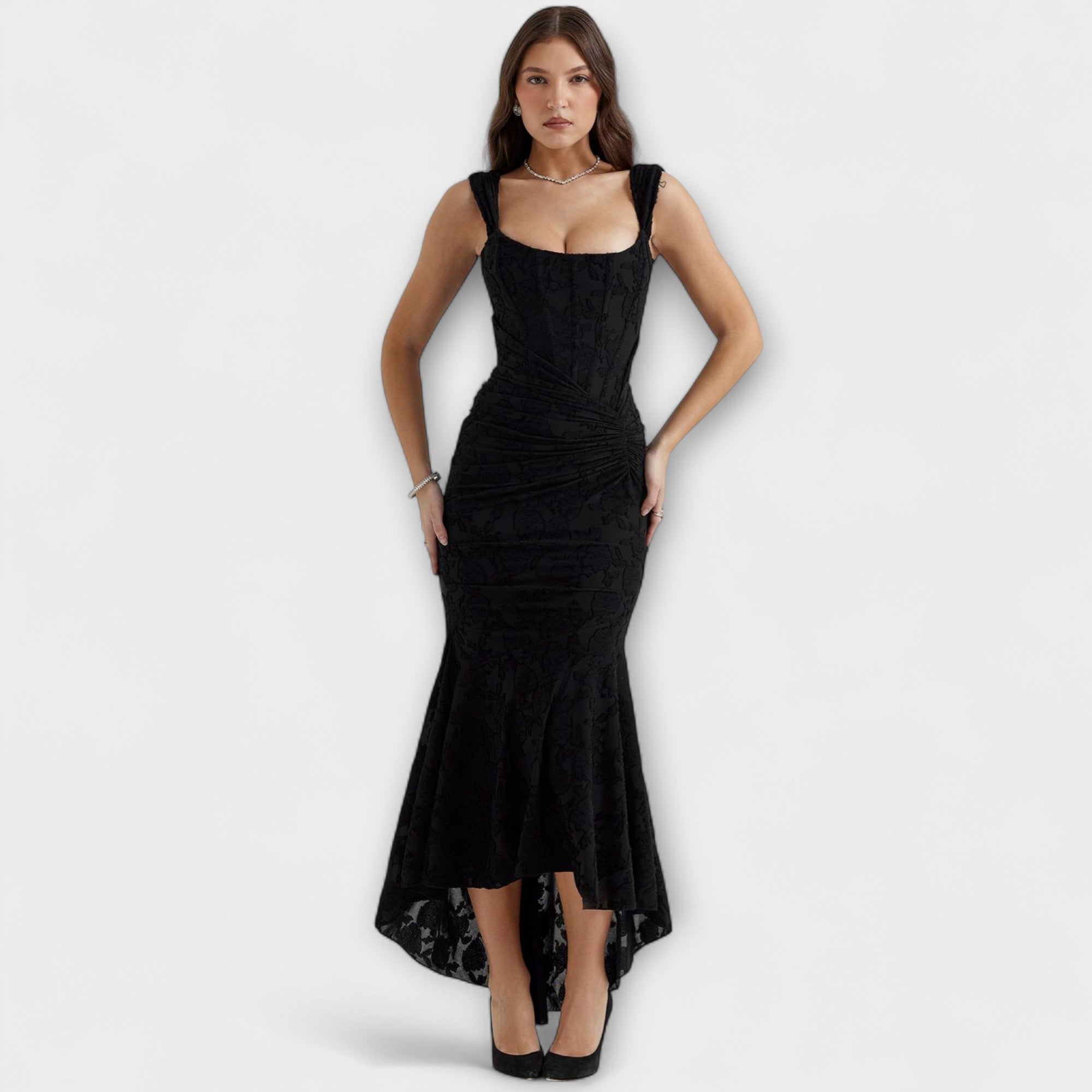 Long Dress With Elegant And Refined Corset