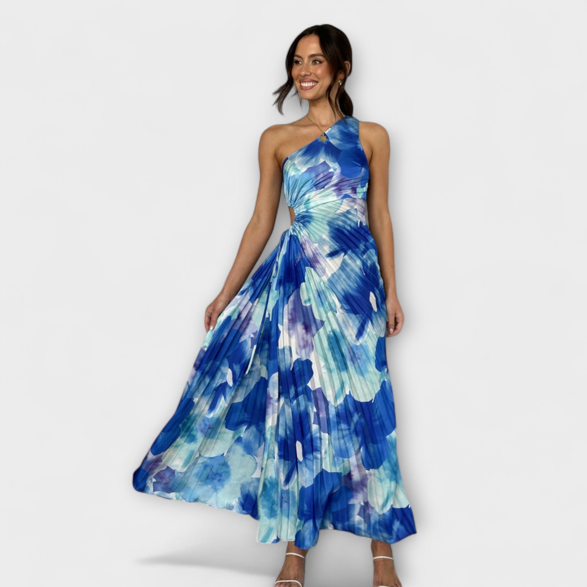 Elegant Cut-Out Maxi Dress