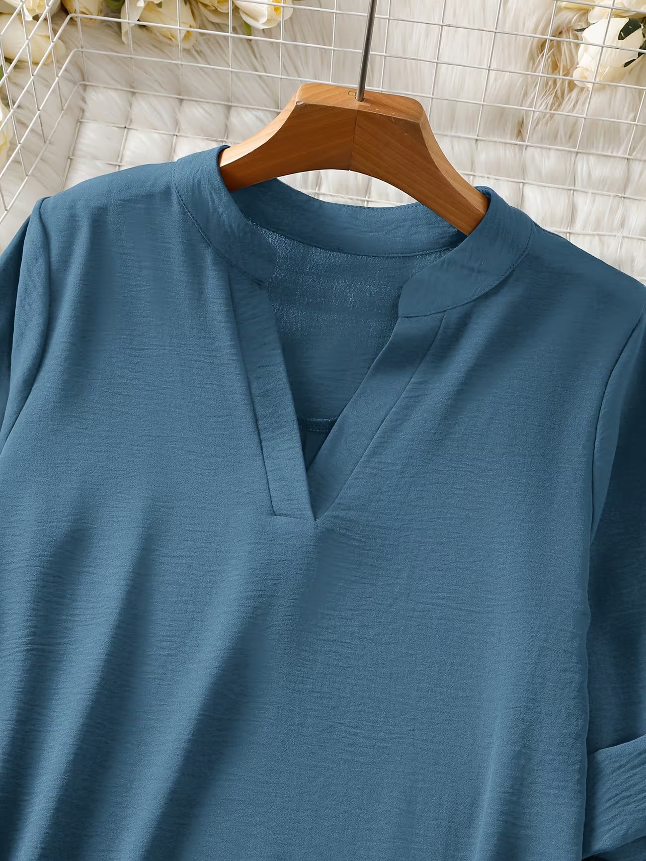 Women's Relaxed Short Sleeve Solid Color Shirt