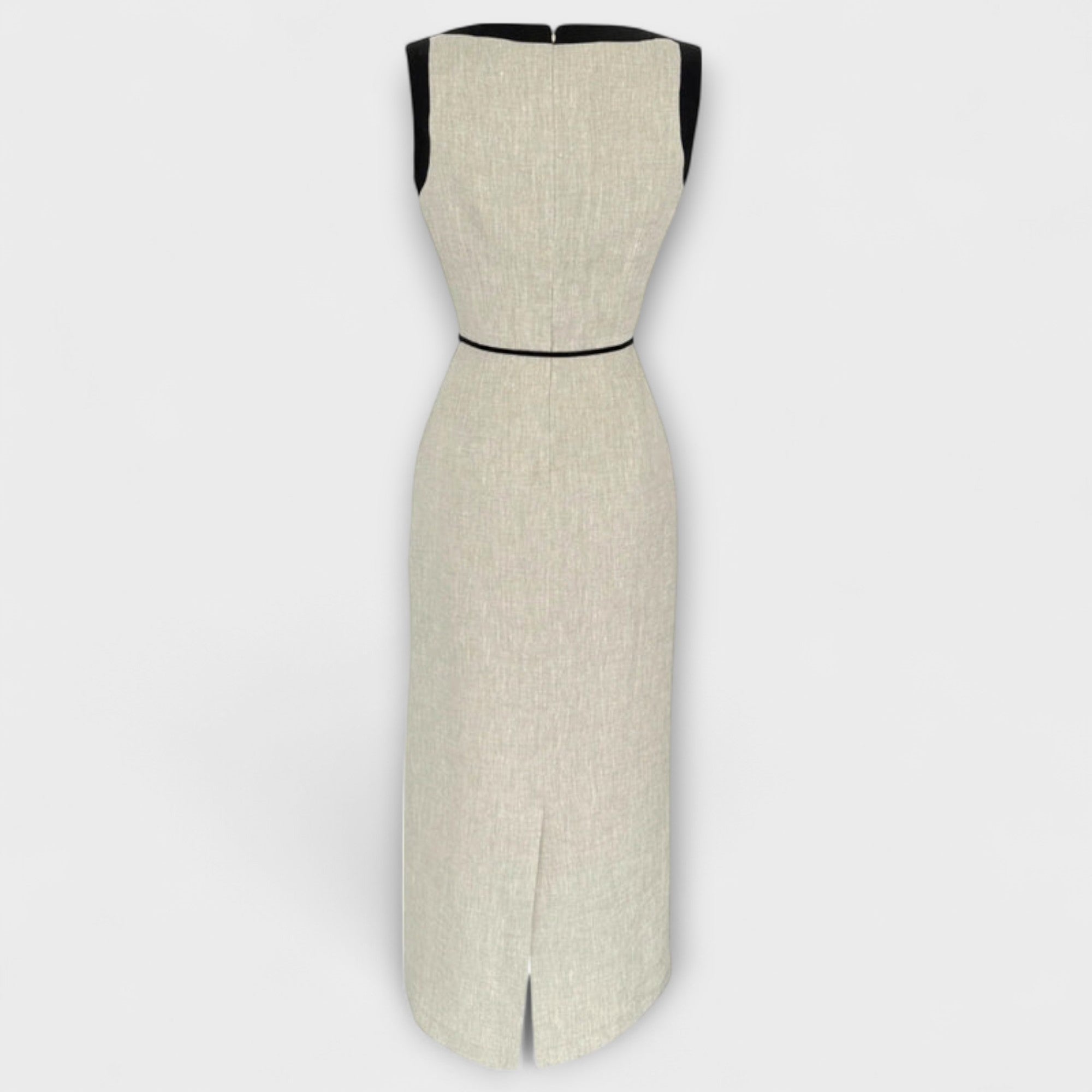 Stylish Sleeveless Dress