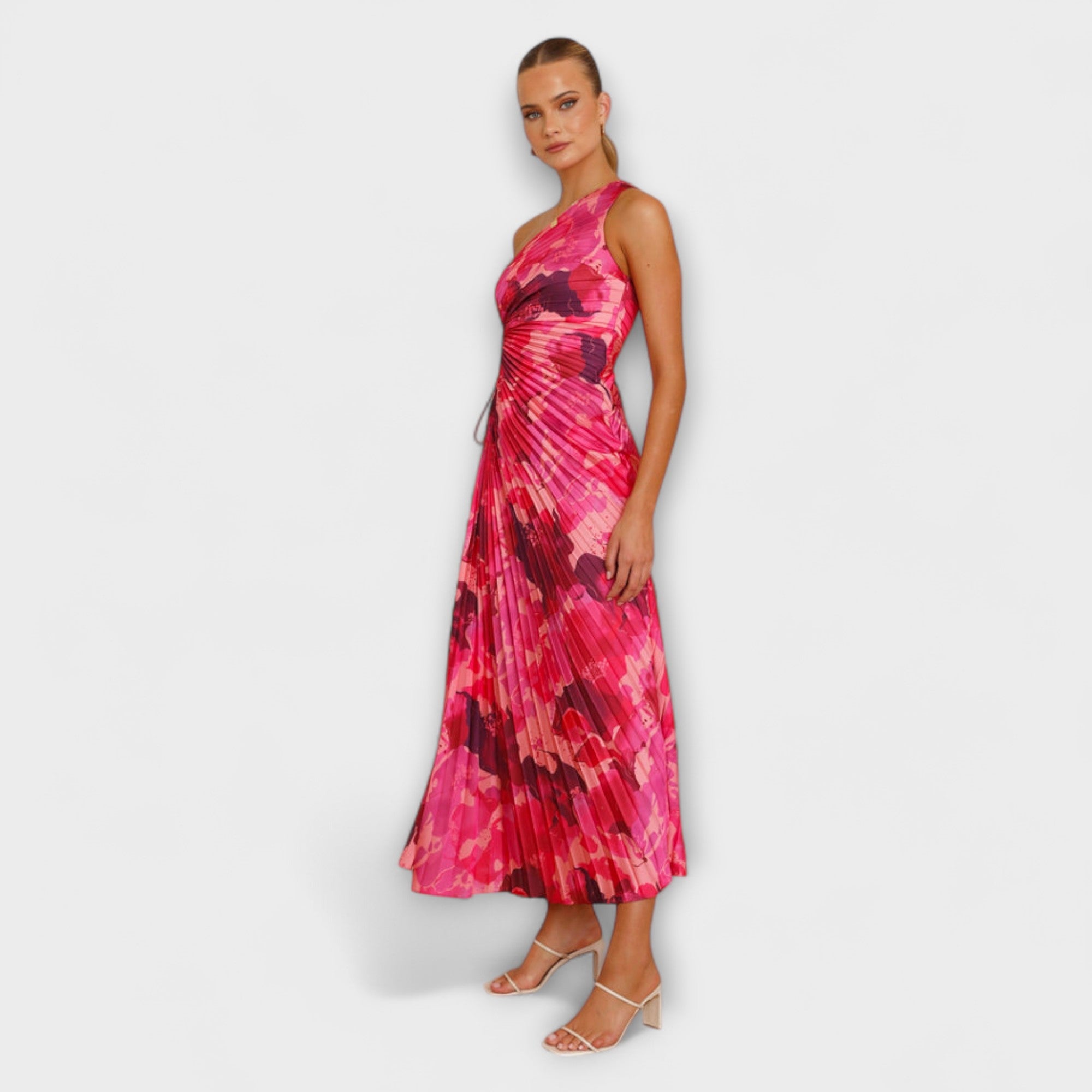 Elegant Cut-Out Maxi Dress