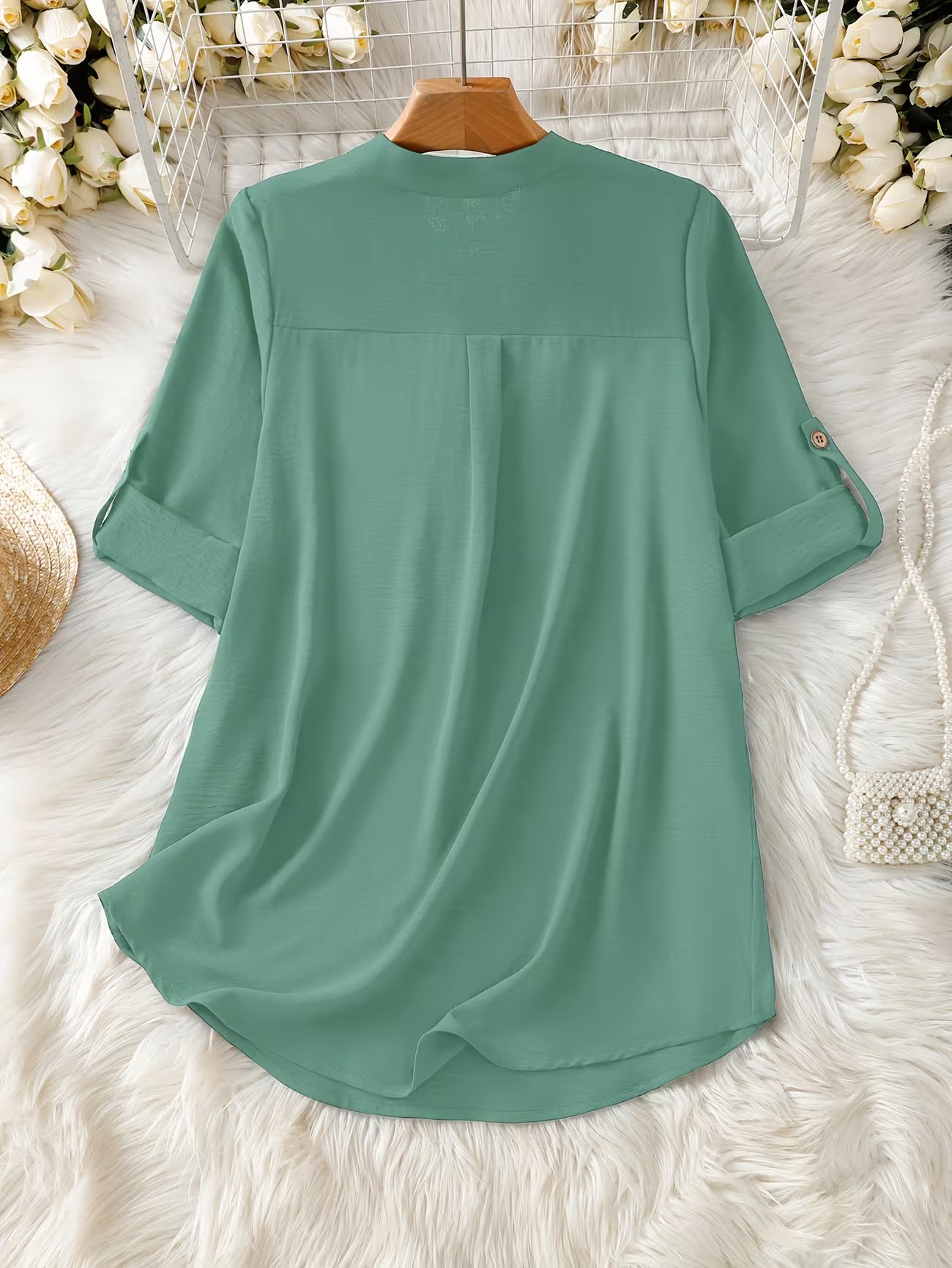 Women's Relaxed Short Sleeve Solid Color Shirt