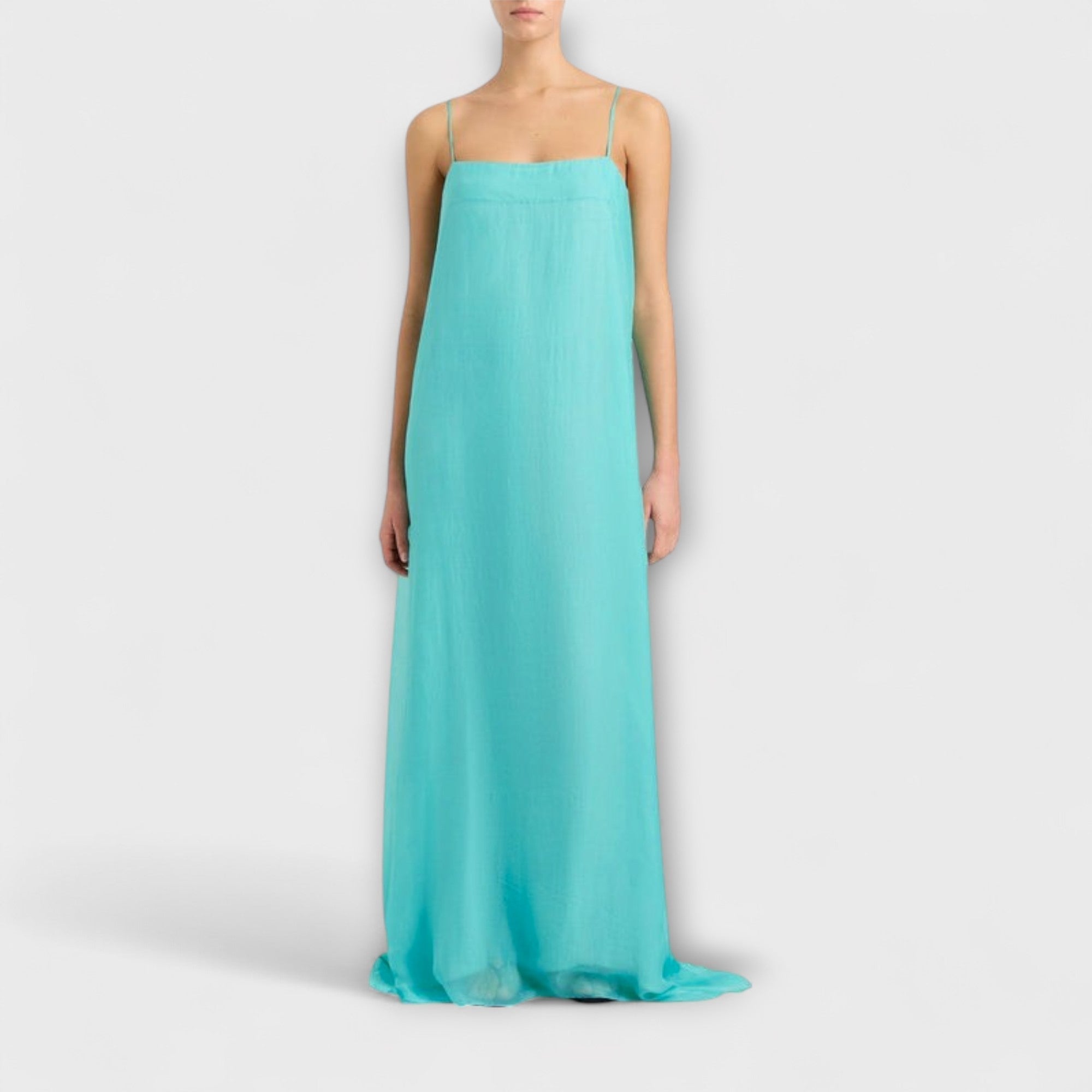 Elegant Maxi Dress With Spaghetti Straps