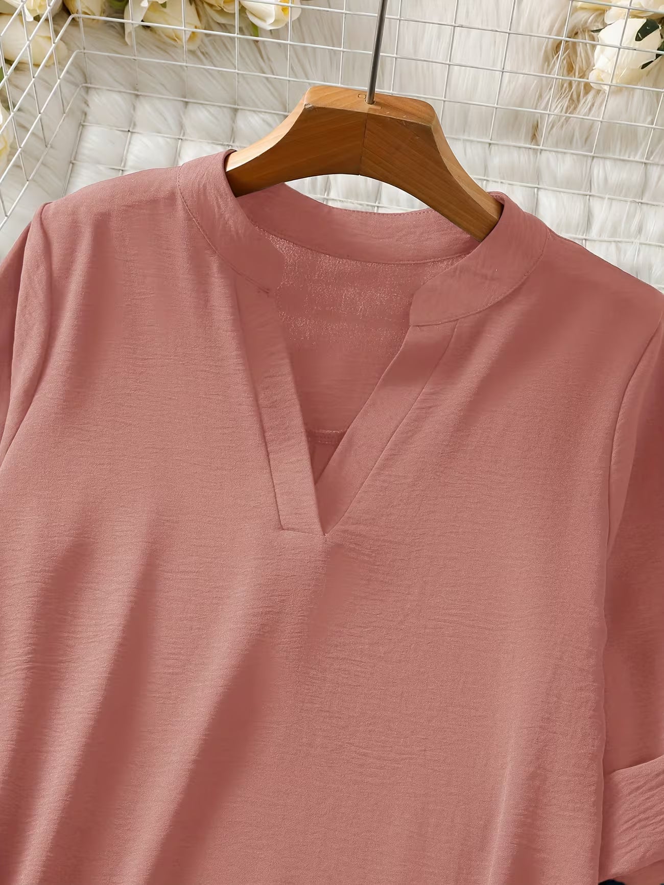 Women's Relaxed Short Sleeve Solid Color Shirt