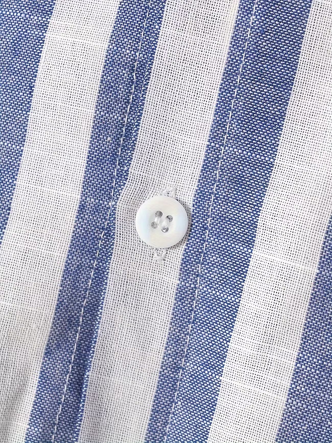 Men's Striped Long Sleeve Button-up Shirt
