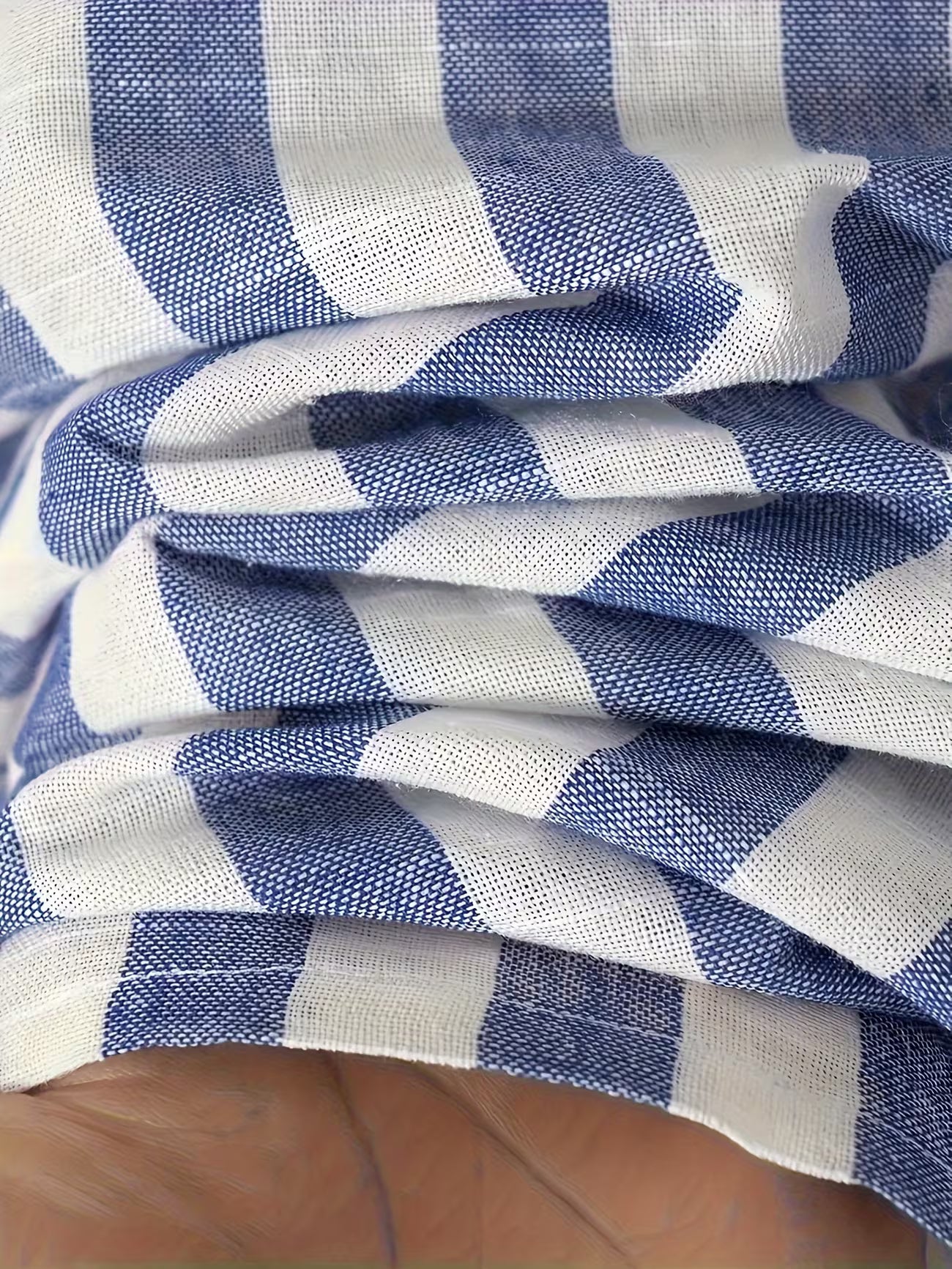 Men's Striped Long Sleeve Button-up Shirt