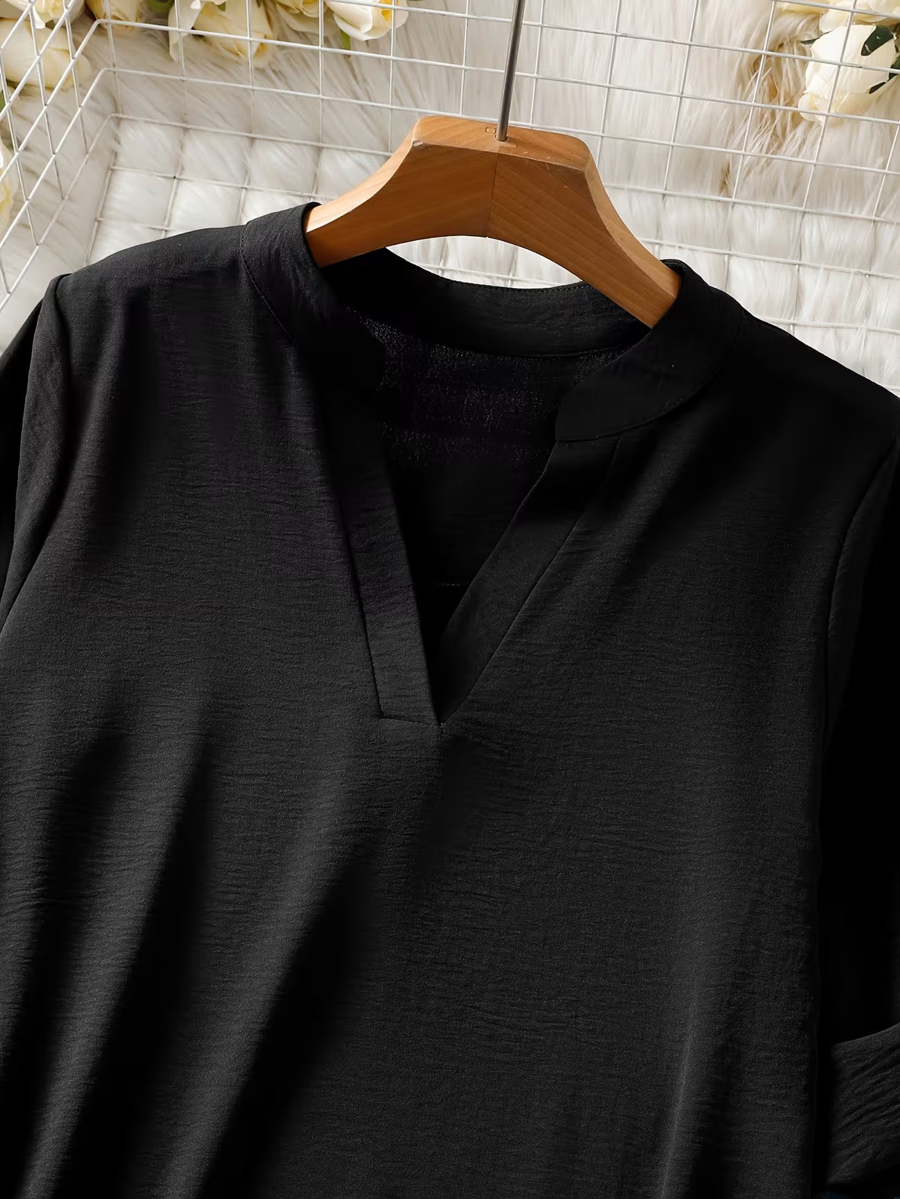 Women's Relaxed Short Sleeve Solid Color Shirt