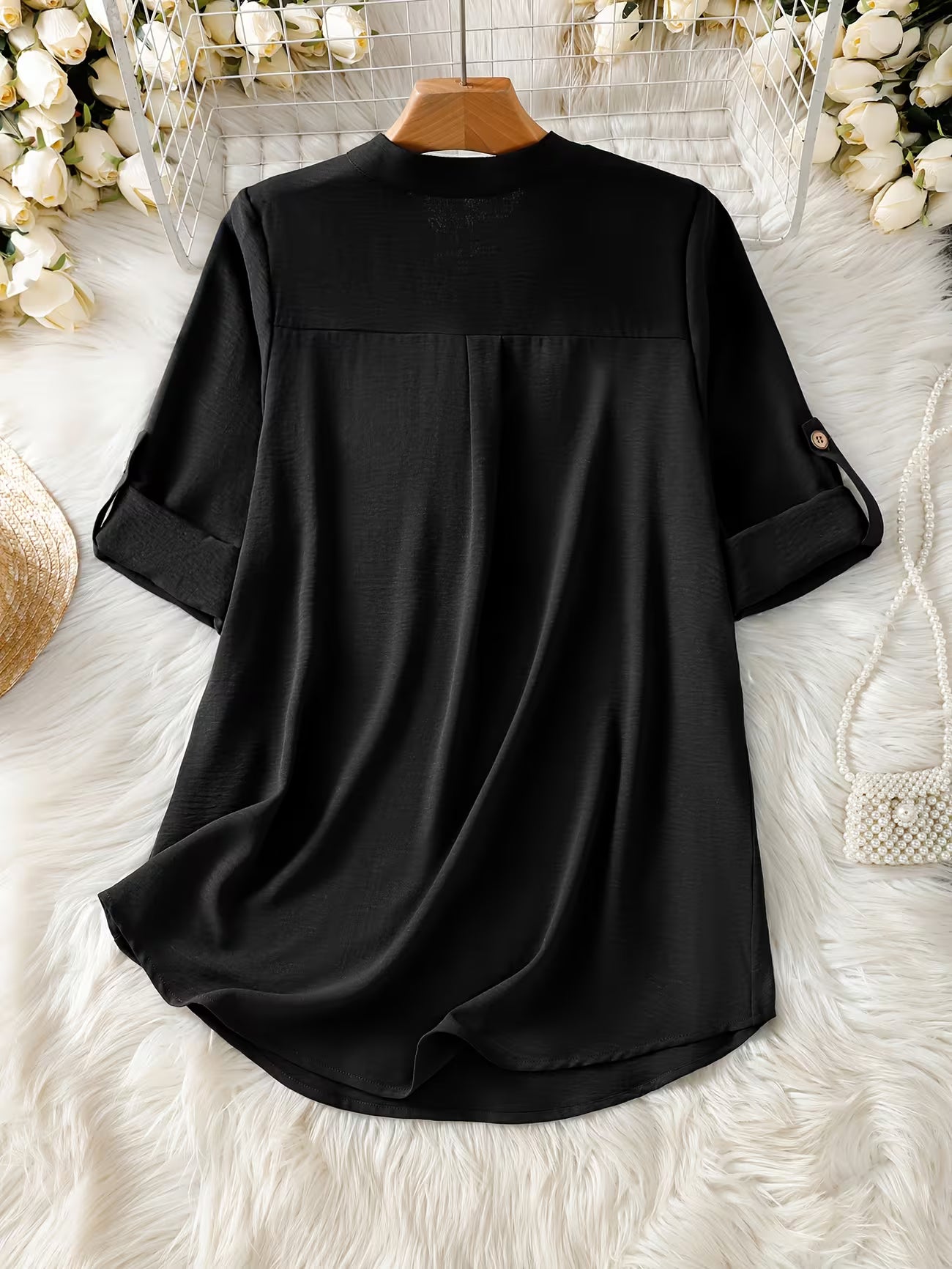 Women's Relaxed Short Sleeve Solid Color Shirt